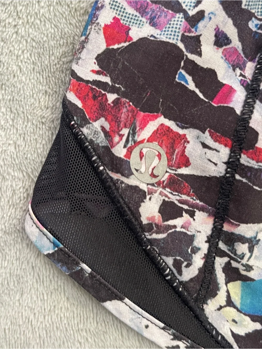Lululemon Hotty Hot shorts culture clash multi black running activewear gym 10